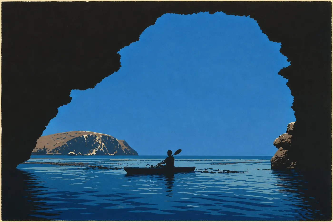 Illustration sérigraphiée : Des kayakistes explorent une haute grotte marine creusée dans les falaises colorées de Santa Cruz Island.